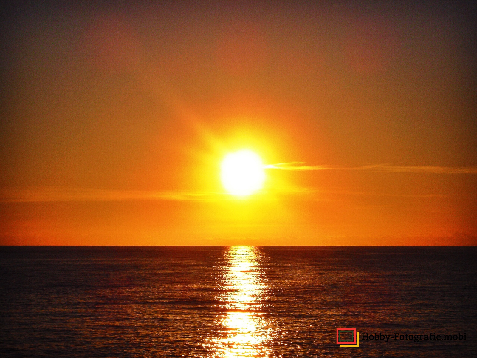 Sonnenuntergang auf offener See