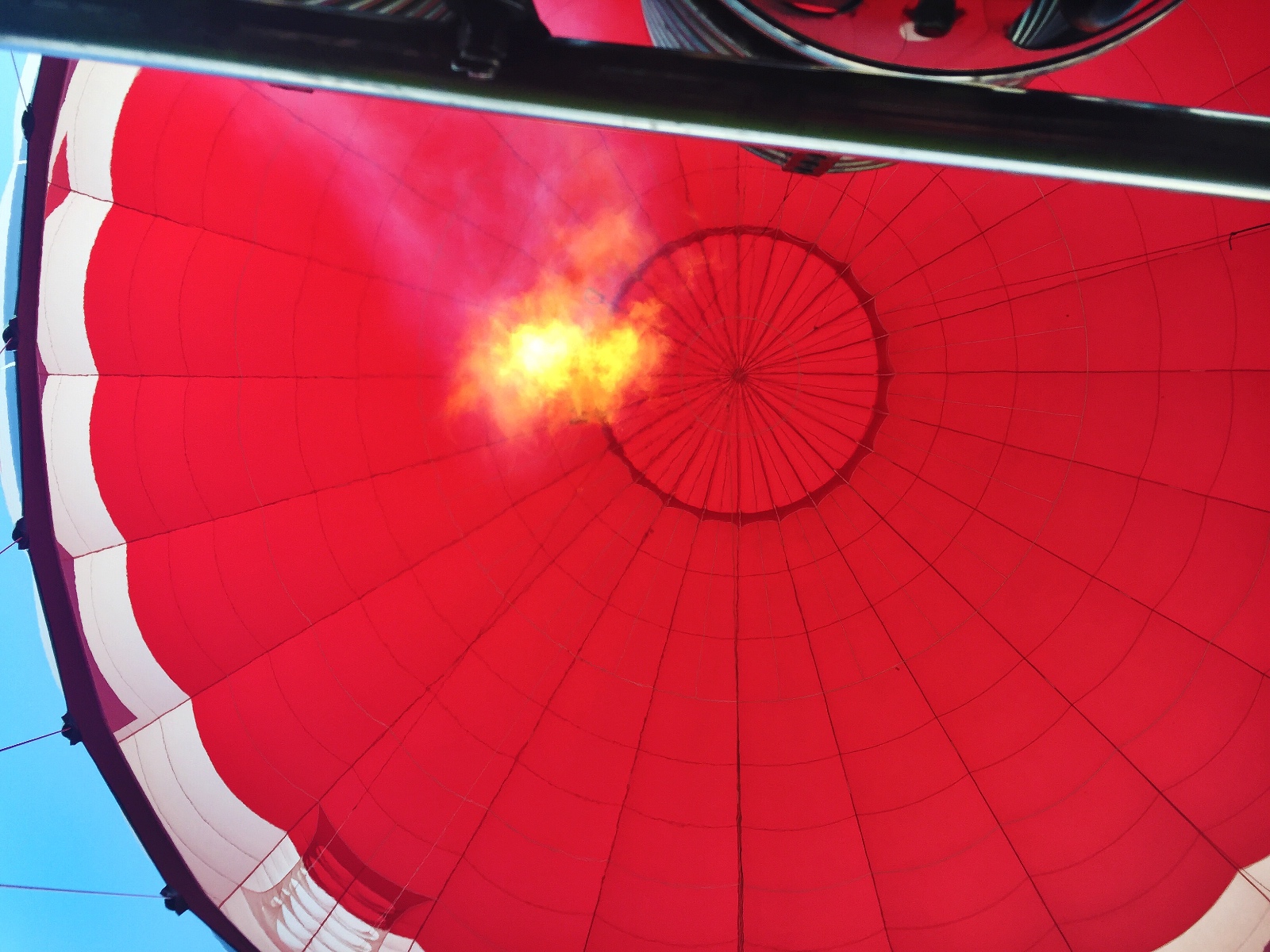 Heissluftballon vor dem Start